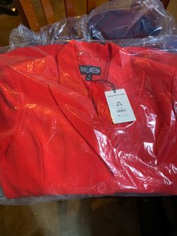 Single Breasted Fitted Blazer for Women | Devil Wears Prada Scoop Collection (FLAME RED) Size XS