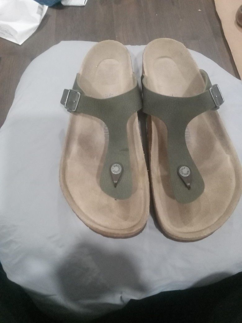 Birkenstocks Men's Sz12