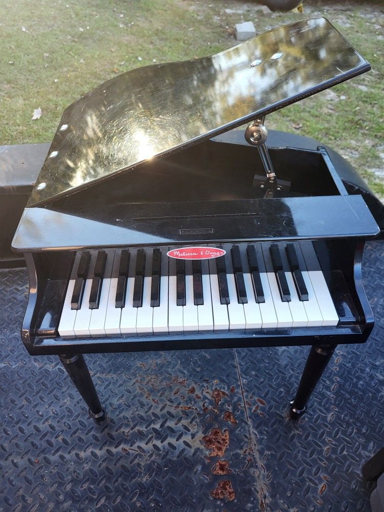 Melissa & Doug Kids Piano