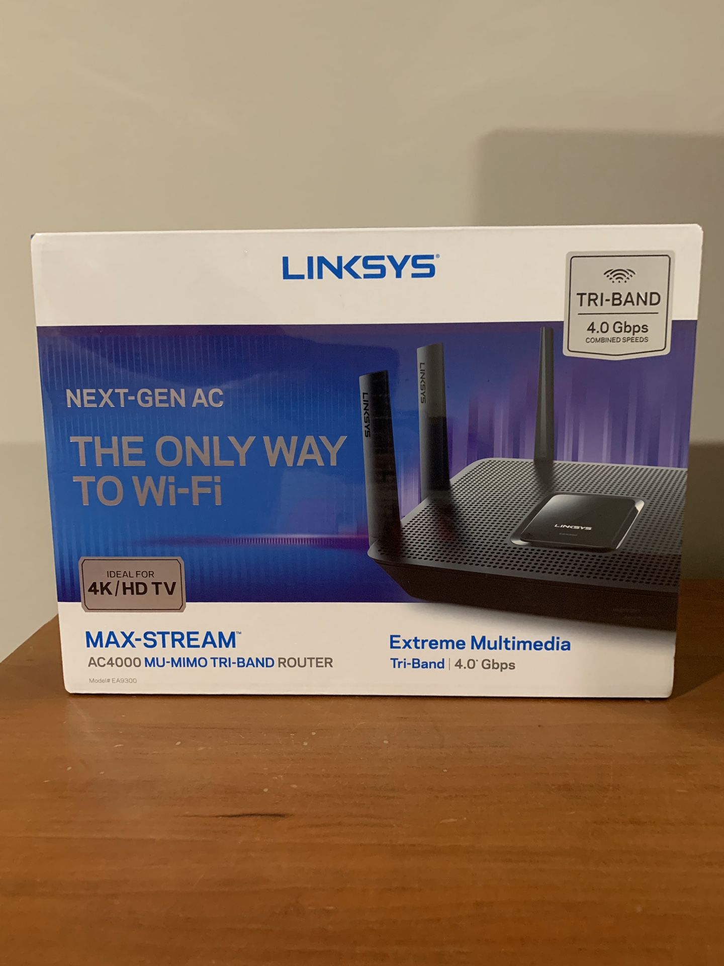 Linksys Max-Stream AC4000 Mu-Mimo Tri-Band 4.0Gbps WiFi Router