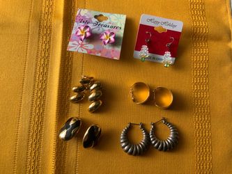 Earnings Lot of 6