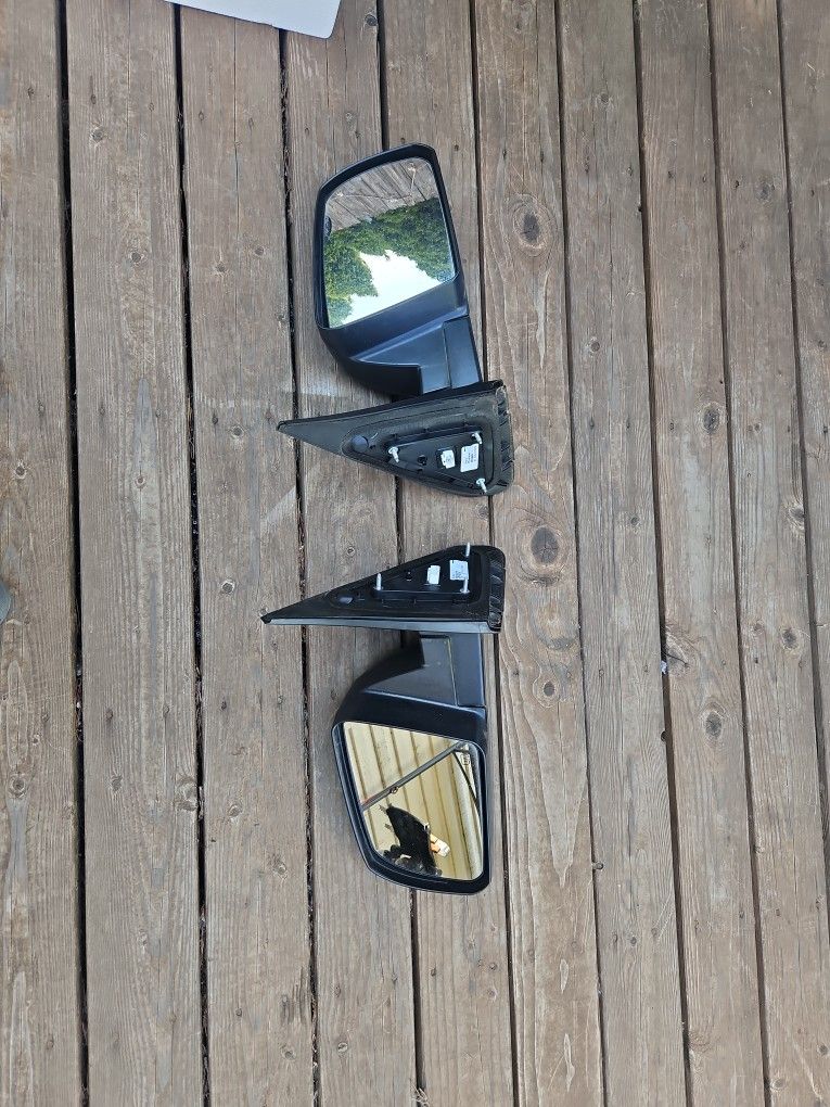 2007-21 OEM Tundra Mirrors