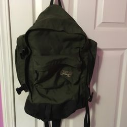 OUTDOOR PRODUCTS USA DARK GREEN BACKPACK $15
