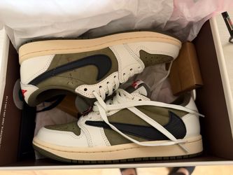 Travis Scott air Jordan 1