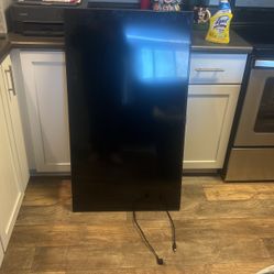 50” Samsung TV Great Condition No Remote Or Stand