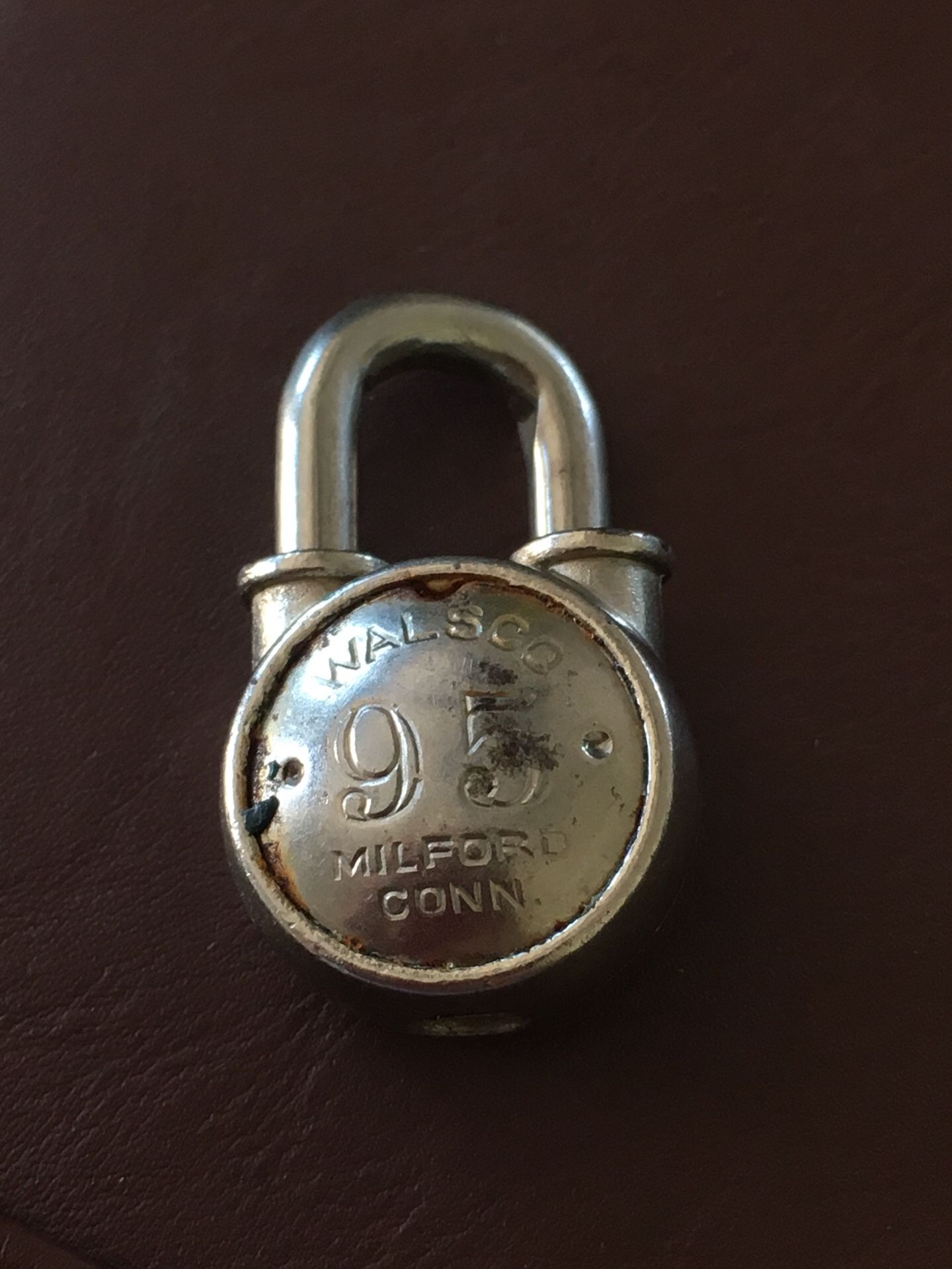 Walsco. Lock 95 pretty good shape for its vintage age needs a key buts it’s really adorable
