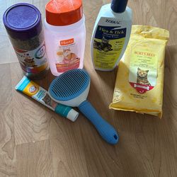 Cat Hygienic Items