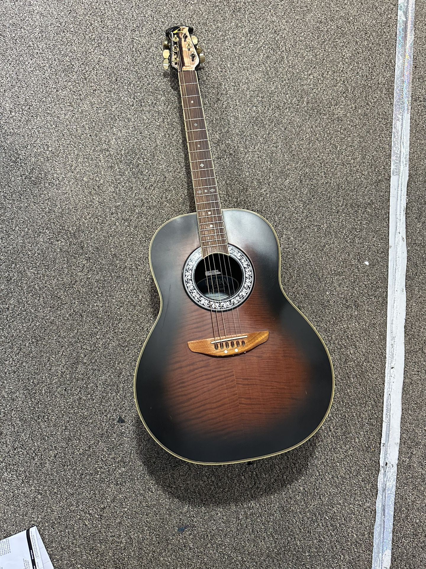 Ovation 1516 Ultra Series Mid-Depth Acoustic-Electric Guitar