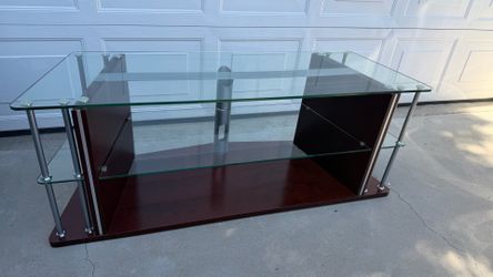 TV Entertainment Table/Center OFFERS WELCOME