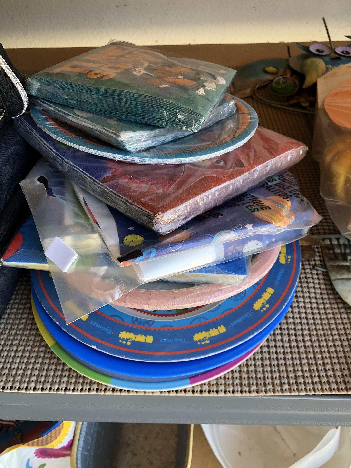 New Birthday & Party Decor Napkins & Paper Plates