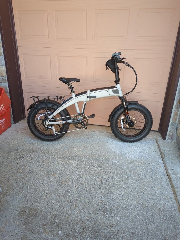 Aventon Sinch E-Bike