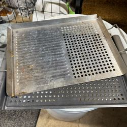 (2) Kitchen Aid Metal BBQ Trays 