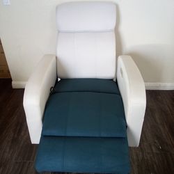 Sofa new $40