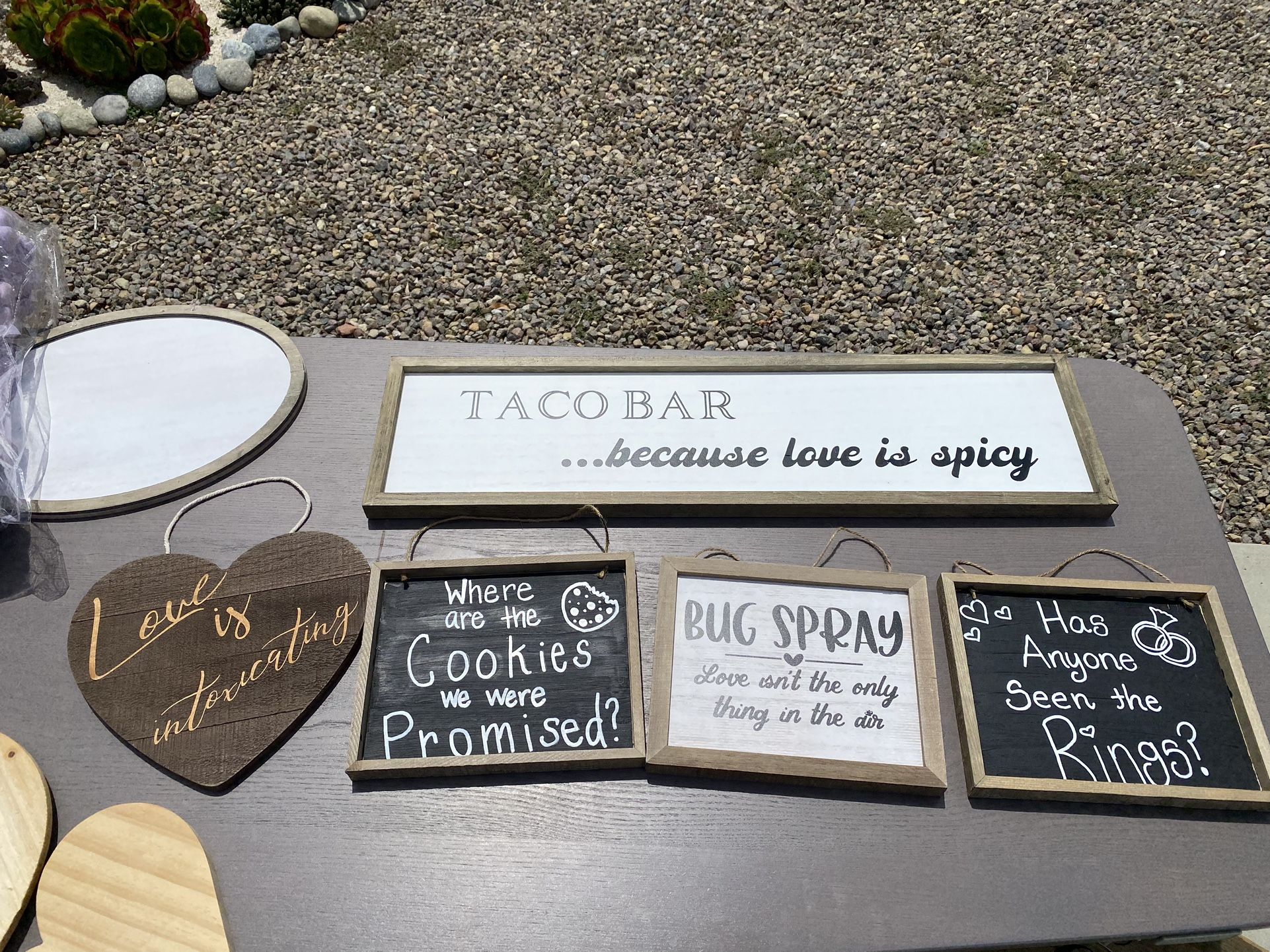 Wedding Signs and Cookie/Cupcake Stand
