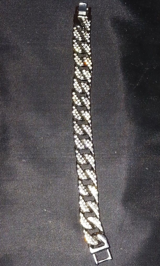 Mens metal bracelet with rhinestones(see description for details)