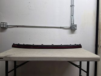 Tailgate liftgate rear center tail light 2024 2025 2026