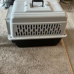 Travel Kennel 