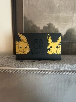 Nintendo Switch Pokémon Pikachu & Eevee Edition Dock