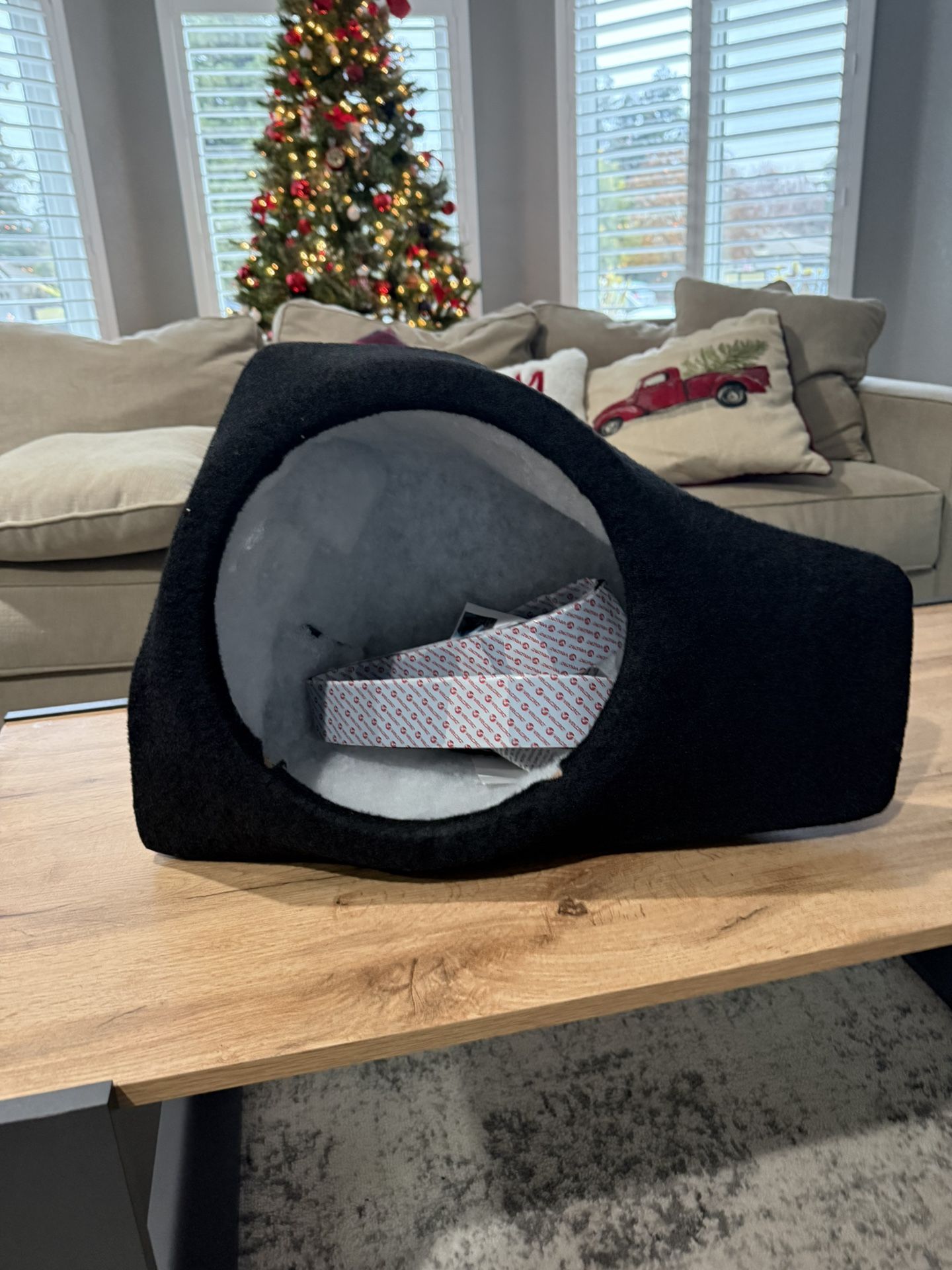 Custom Fiberglass Subwoofer Box For Mercedes C250