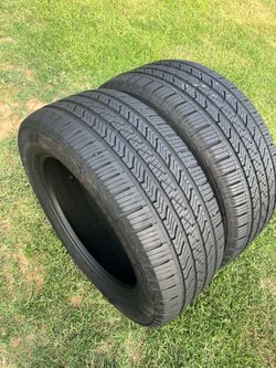 275/55R20 Like New Cooper Tire Pair