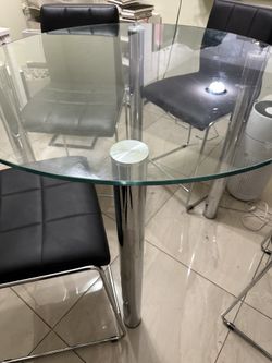 High Top Table And Chairs 