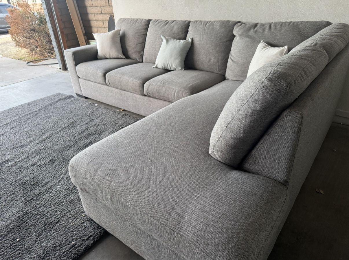 Gray Living Spaces L-Shape Sectional Sofa with Righthand Chaise