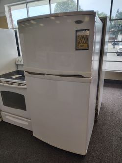 Whirlpool top mount fridge