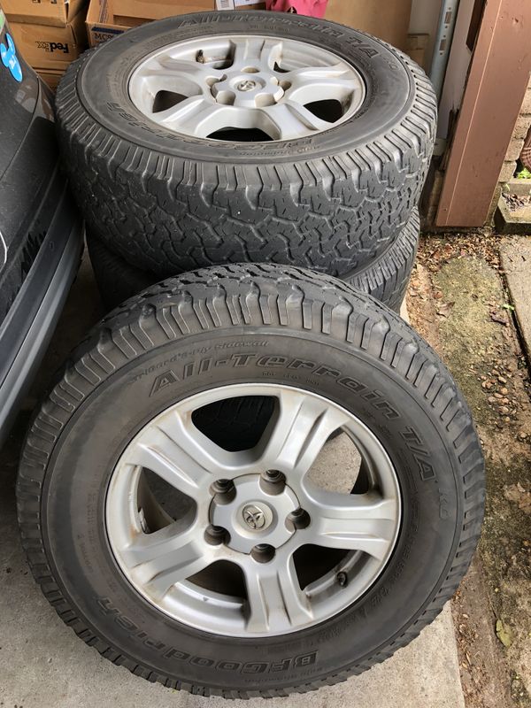 4x18” 2010 Tundra Original Wheels and Lug Nuts 5x150 Pattern for Sale