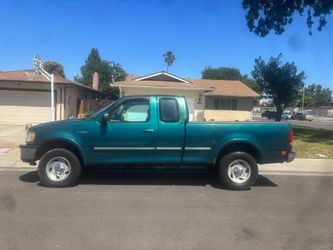 1998 Ford f150 Supercab Xlt work truck 4 wheel drive