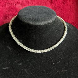 Clear Chrystal Choker Necklace Silver Metal
