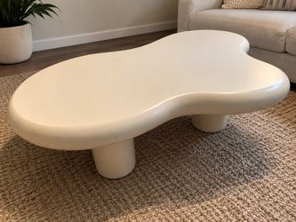 Cloud coffe table / modern