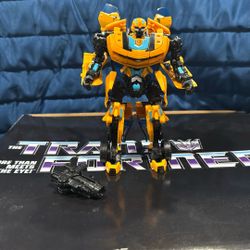 Transformers 2007 - Deluxe Class Allspark Power Bumblebee 