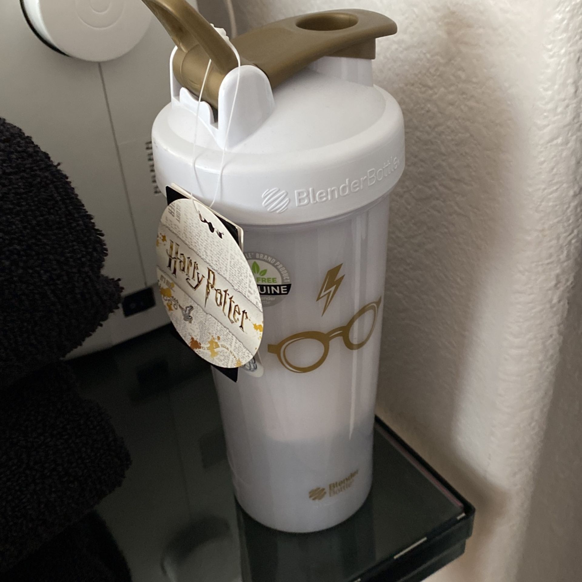 BlenderBottle Harry Potter Shaker Bottle Pro Series  