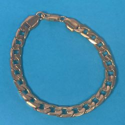 Gold Chain Bracelet 8”