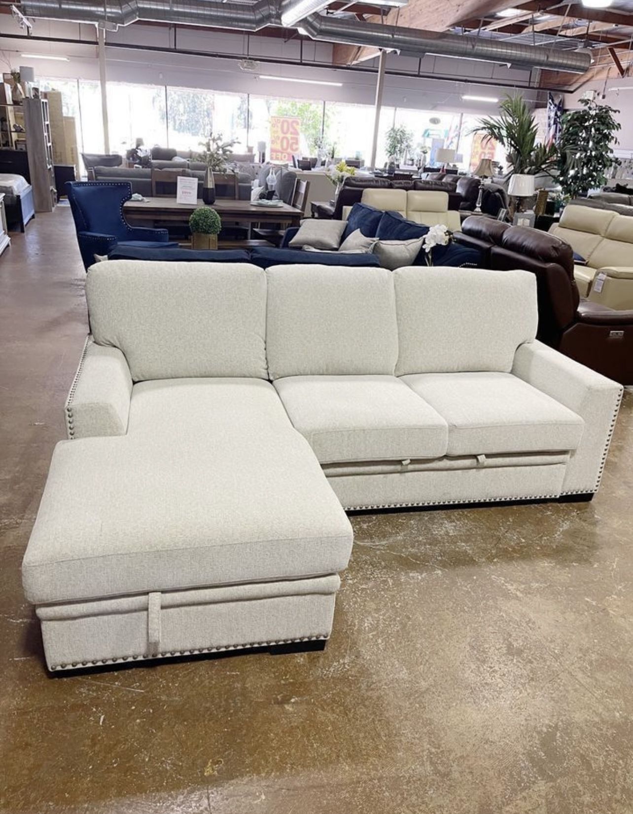 Sectional Pull Out Bed With Storage