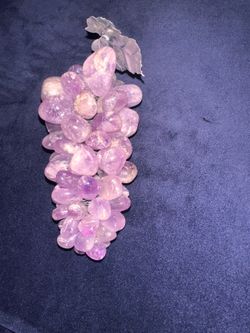 Vintage Amethyst Grape Cluster Décor