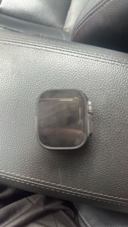 Apple Watch Ultra 2 (gps and cellular FACE ONLY)