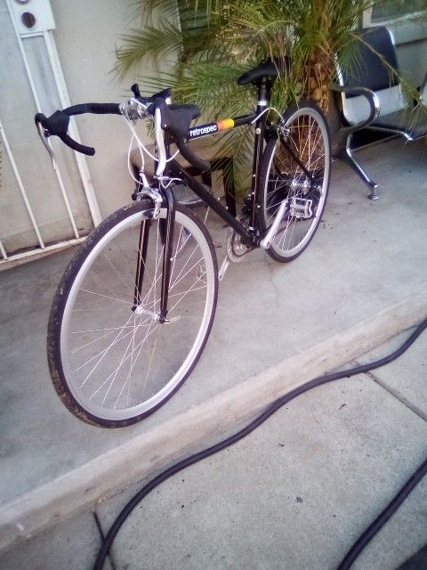 Retrospect Road Bike 2700 $150