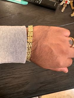 Gold nugget bracelet