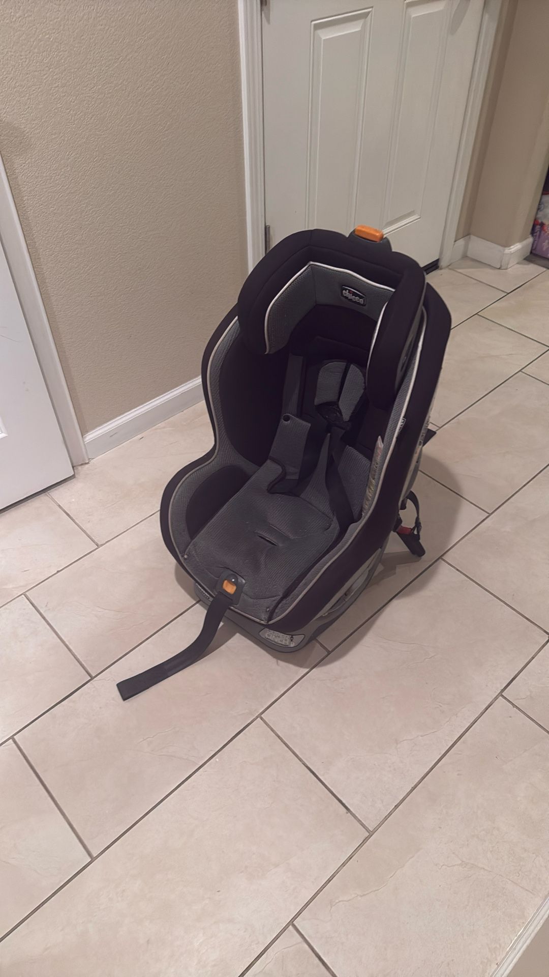 Chicco Toddler Car Seat