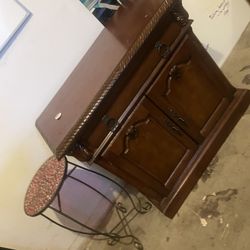 Wood Dresser