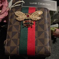 Bee Purse