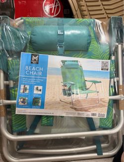 Members Mark Beach Chair
