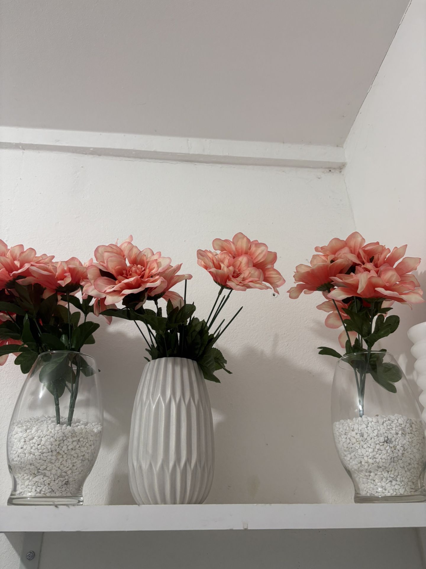 3 Vases Decorative, For any Use And With Flowers