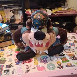Vintage Taz The Tasmanian Devil Plush Looney Toons 