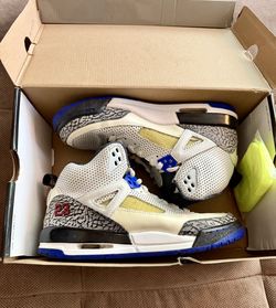 Jordan’s 6.5y With Extra Laces And Original Box 