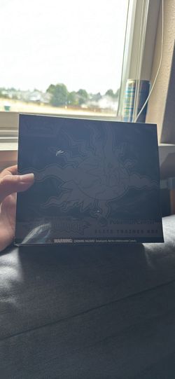 Pitch Black Pokemon Center ETB