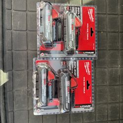 Milwaukee M18 18V Lithium-lon HIGH OUTPUT CP 3.0Ah Battery Pack (2-Pack)