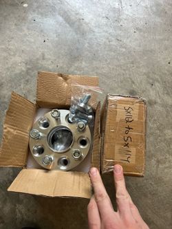 5x112 to 5x114.3 lug nut conversion adapters