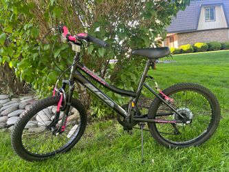 20" Kent Kobra Mountain Bicycle, Fits Rider 4'2" - 5', Black/Pink, Child, Unisex